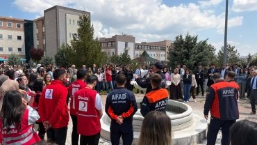 Üniversitemizde Deprem ve Yangın Tahliye Tatbikatı